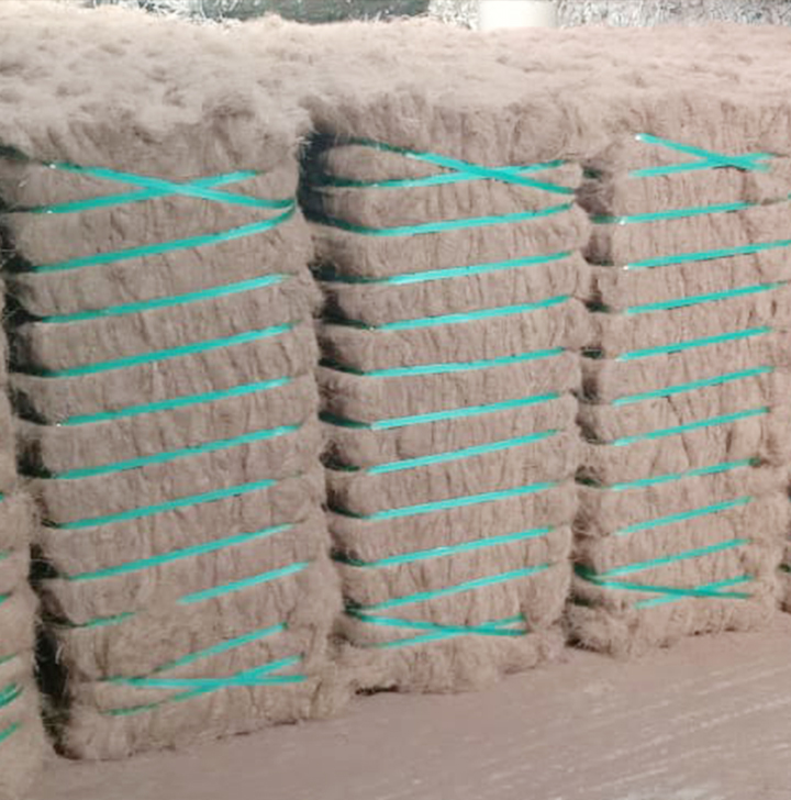 Coconut Fibre Red Straps